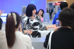 ”智源研究院院长王仲 